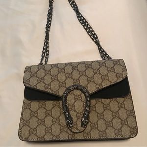 FAKE Gucci purse